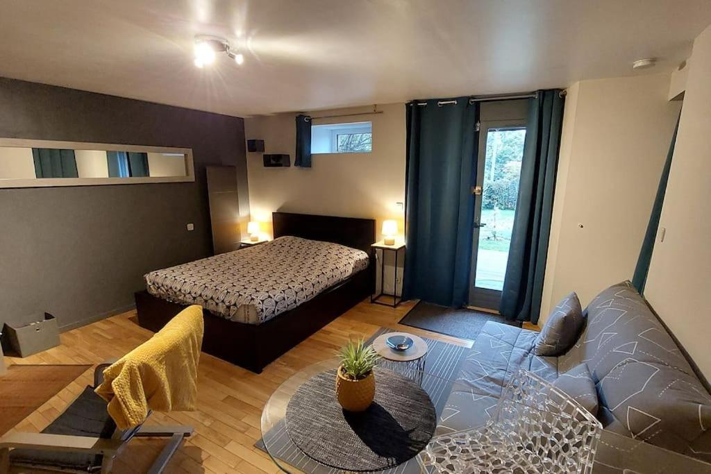 Studio Cosy Proche De Rennes Montreuil-le-Gast Екстер'єр фото