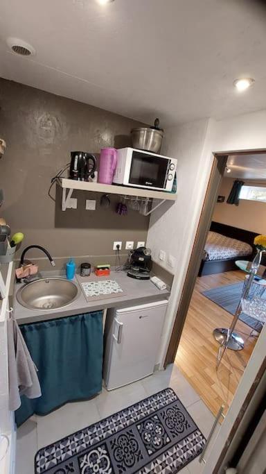 Studio Cosy Proche De Rennes Montreuil-le-Gast Екстер'єр фото